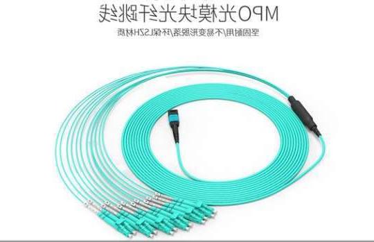 防城港市南京数据中心项目 询欧孚mpo光纤跳线采购